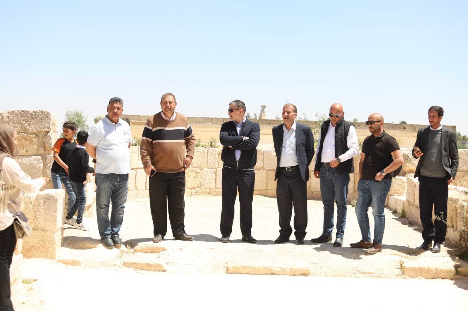 ee19d365-f266-4f1d-94d8-98aadc499b59